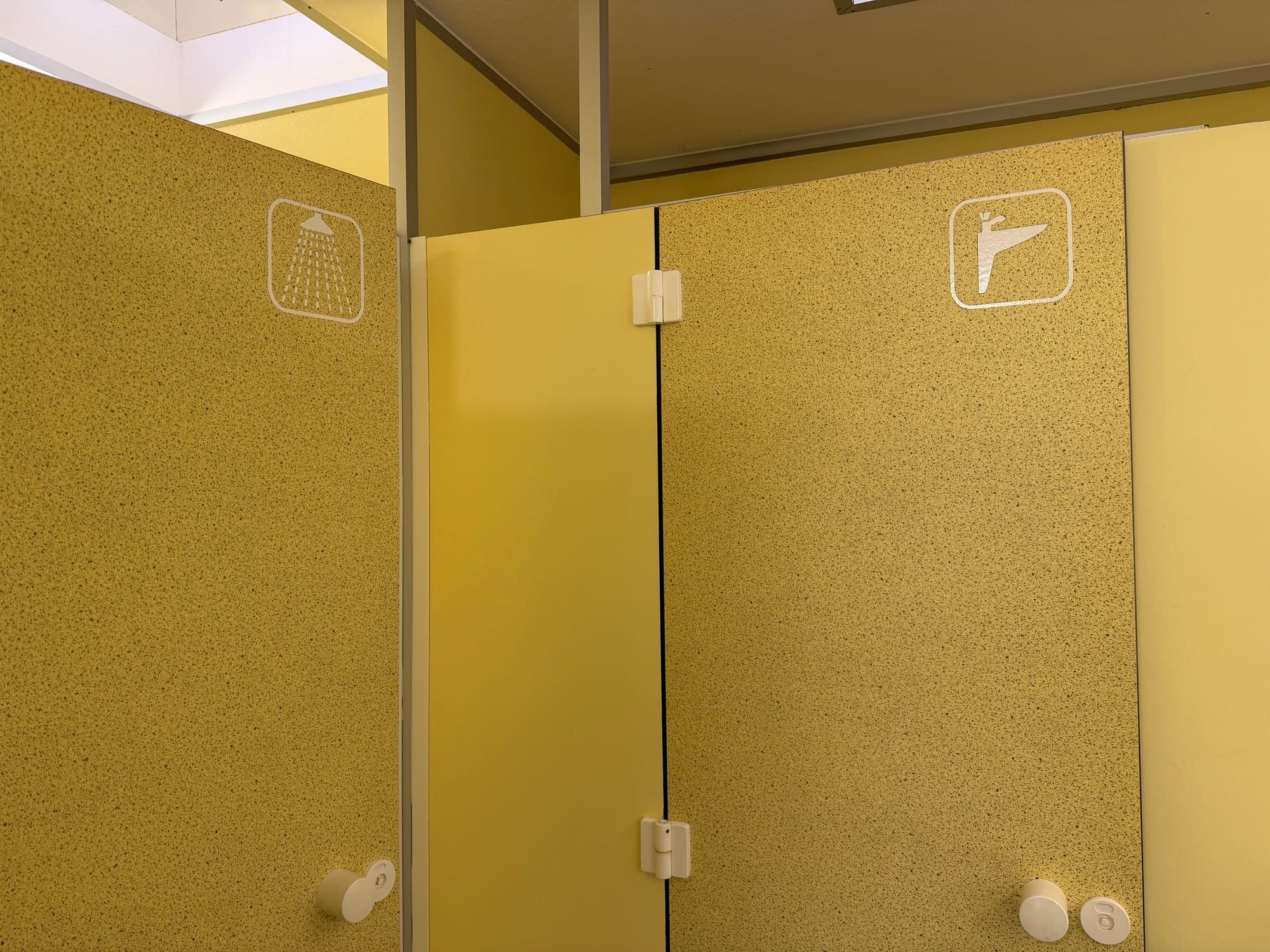 Camping direkt am Rhein: Unser Check vom Wellness-Rheinpark-Camping Bad Hönningen