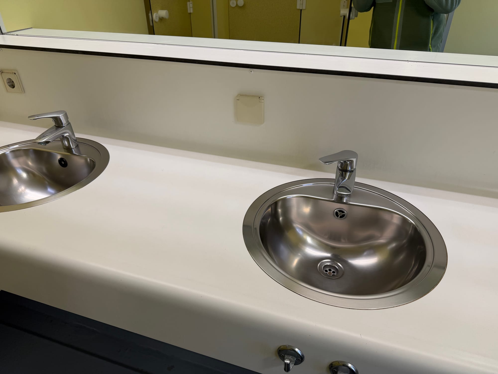 Camping direkt am Rhein: Unser Check vom Wellness-Rheinpark-Camping Bad Hönningen