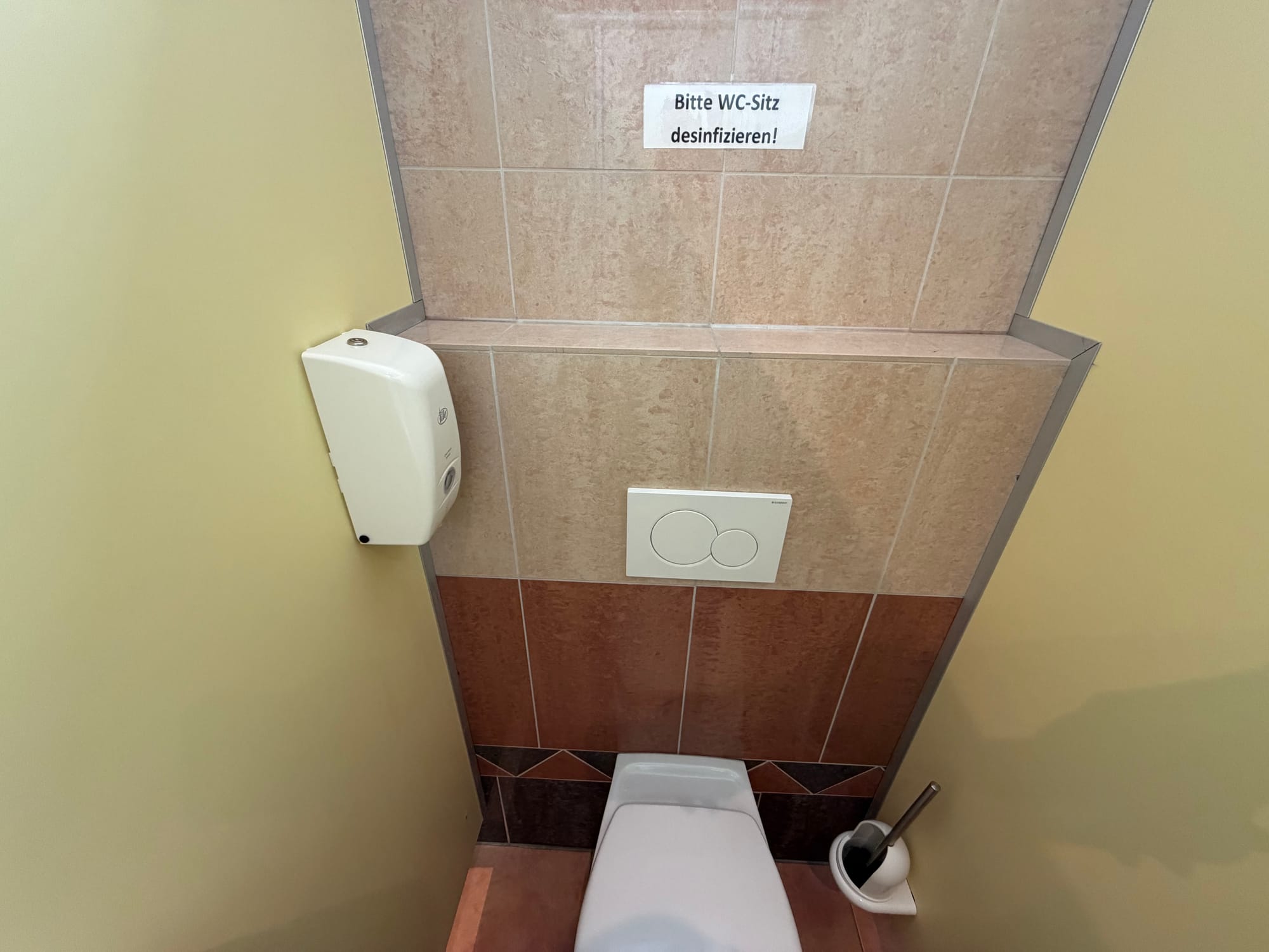 Camping direkt am Rhein: Unser Check vom Wellness-Rheinpark-Camping Bad Hönningen