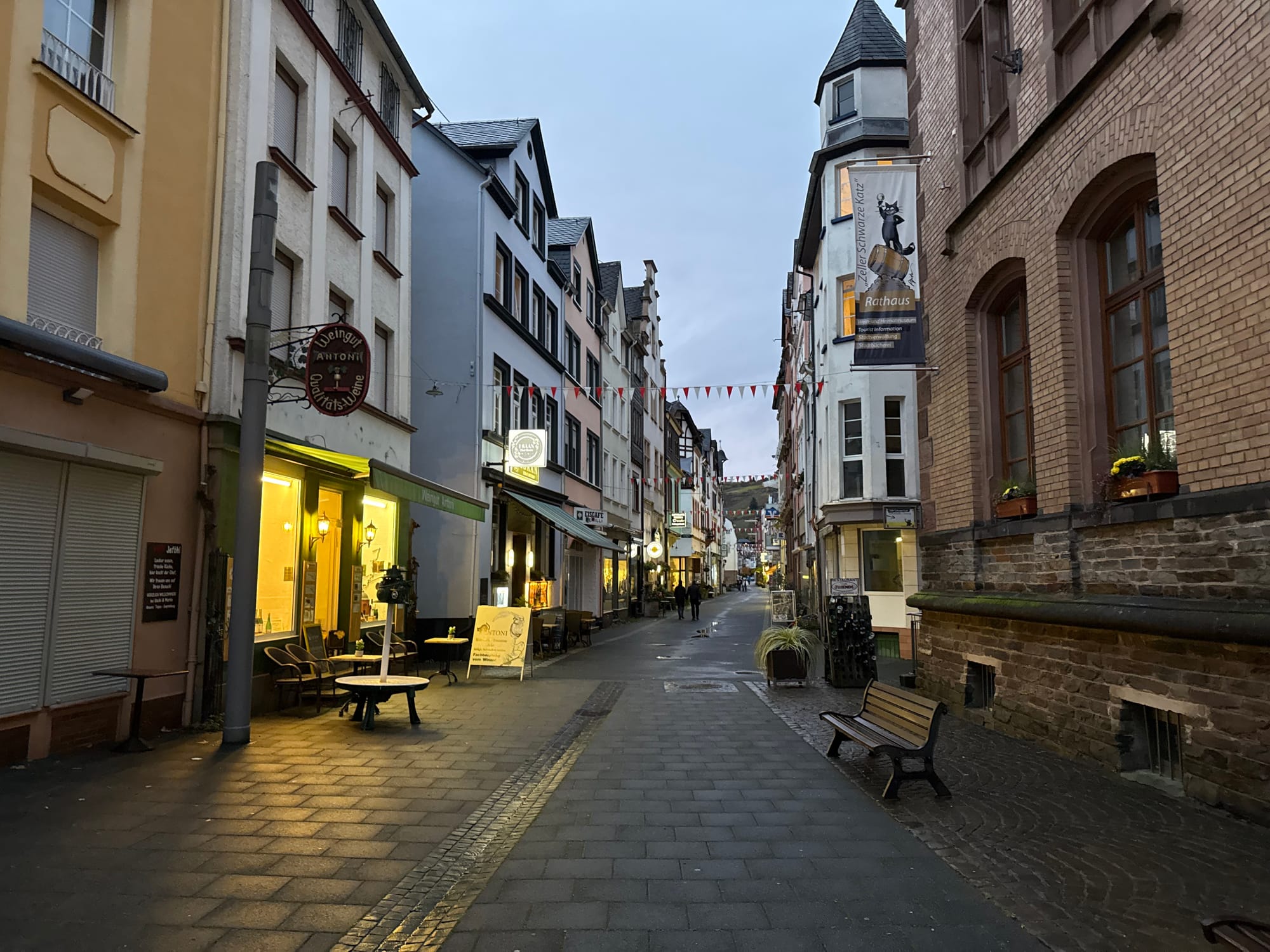 Der "Campingplatz Zell" an der Mosel: Unsere Eindrücke vom 4-Sterne-Platz