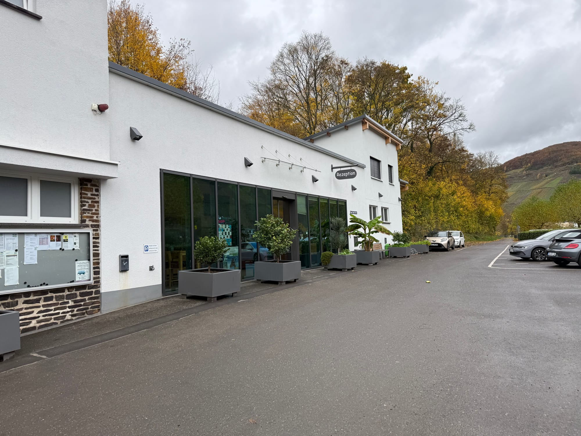 Der "Campingplatz Zell" an der Mosel: Unsere Eindrücke vom 4-Sterne-Platz