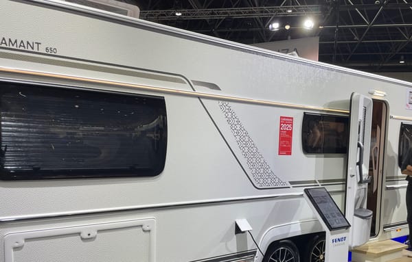 Wohnwagen auf der Messe kaufen: Lohnt es sich wirklich?